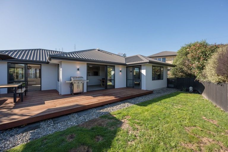 Photo of property in 46 Ngawhatu Road, Stoke, Nelson, 7011