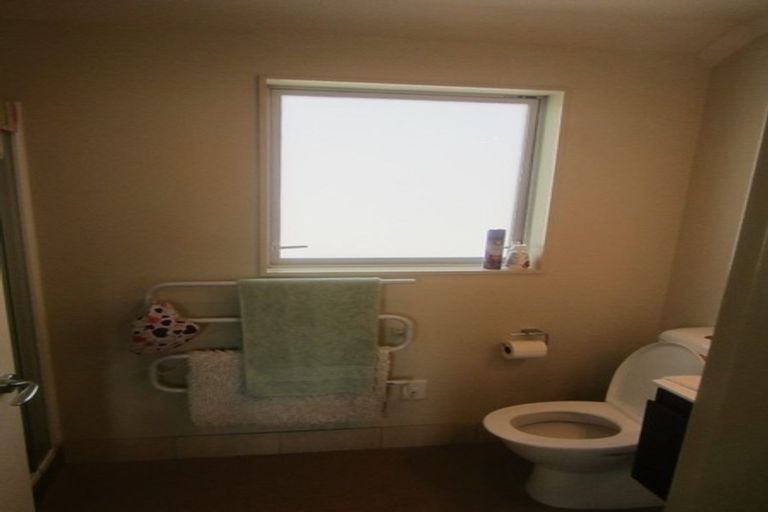 Photo of property in 53b Oxford Street, Tawa, Wellington, 5028