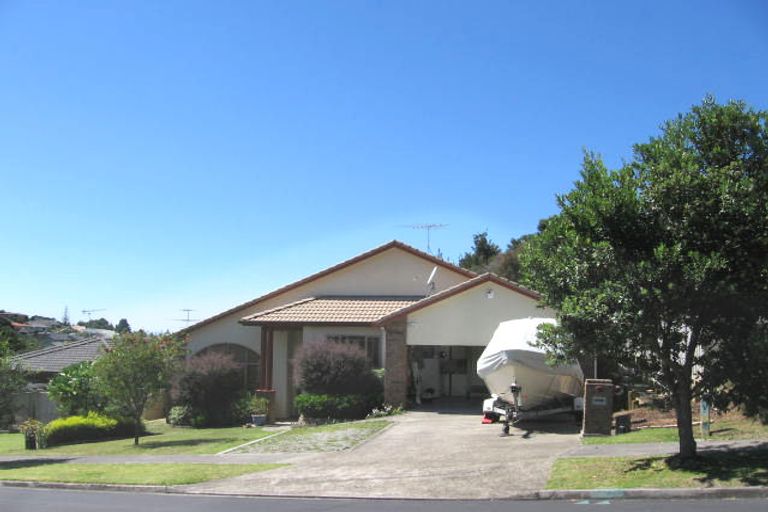 Photo of property in 36 Kate Sheppard Avenue, Torbay, Auckland, 0630