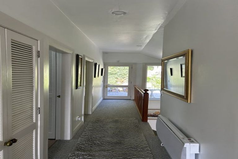 Photo of property in 1/1 Wilkinson Street, Oriental Bay, Wellington, 6011