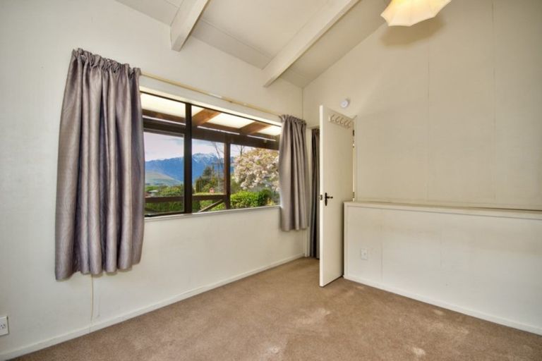 Photo of property in 4a Avalon Crescent, Fernhill, Queenstown, 9300