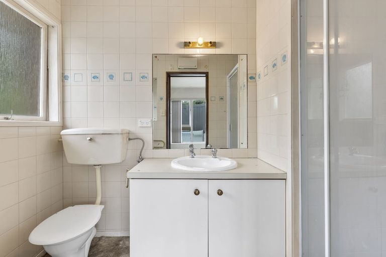 Photo of property in 35 Meadway, Sunnyhills, Auckland, 2010