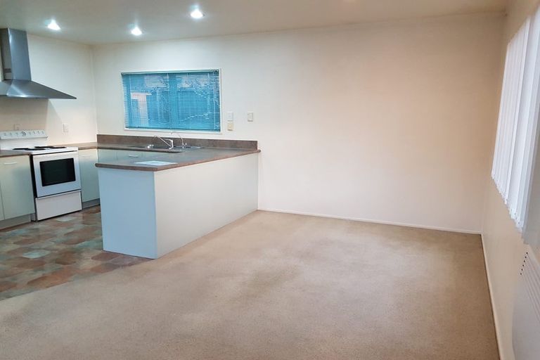 Photo of property in 4a Brandon Road, Glen Eden, Auckland, 0602