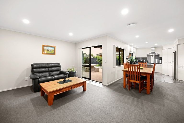 Photo of property in 12 Ebony Court, Rototuna North, Hamilton, 3210