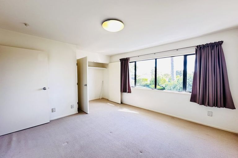 Photo of property in 8/2 Armoy Drive, East Tamaki, Auckland, 2016