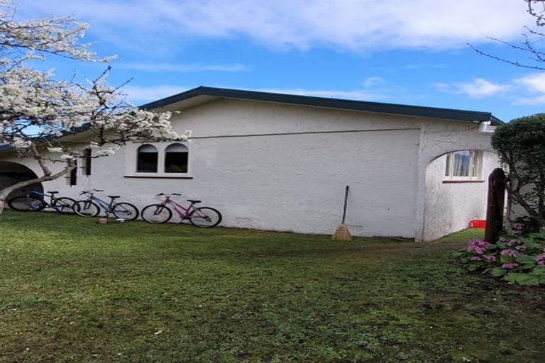 Photo of property in 108 Quintin Drive, Te Anau, 9600