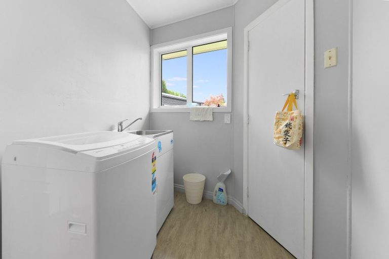 Photo of property in 12 Paulette Place, Queenwood, Hamilton, 3210