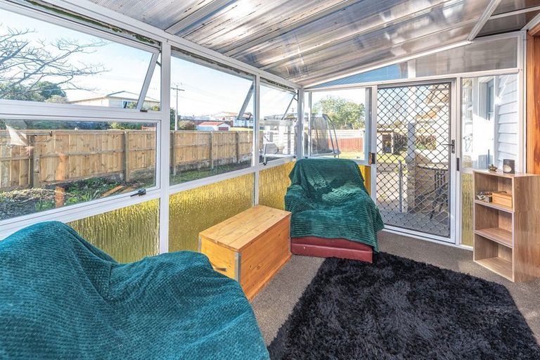 Photo of property in 29 Konini Street, Tawhero, Whanganui, 4501