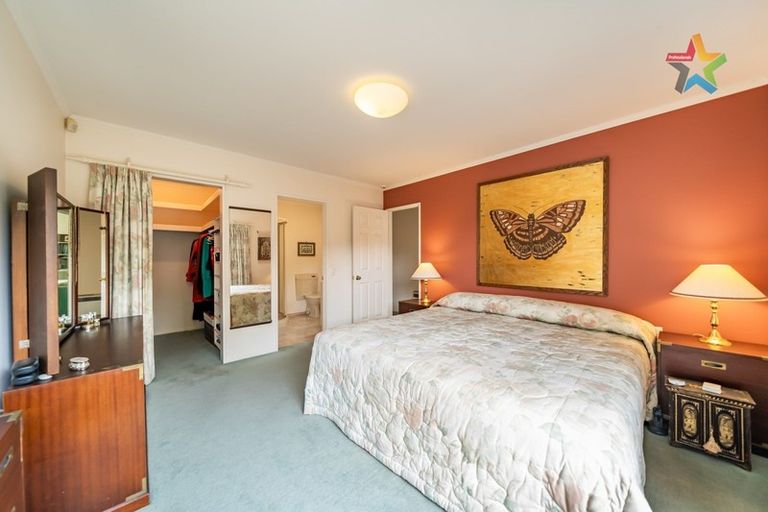 Photo of property in 2/945 High Street, Avalon, Lower Hutt, 5011