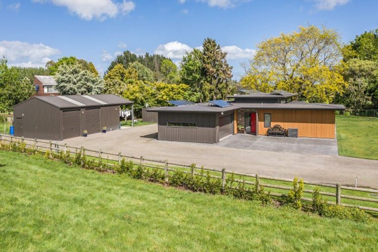 Photo of property in 19 Lindsay Road, Levin, 5510