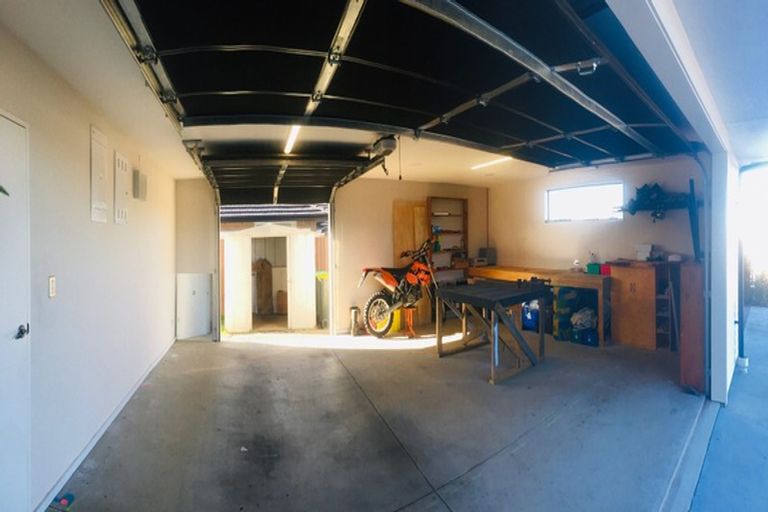 Photo of property in 14 Rhyolite Court, Rolleston, 7614