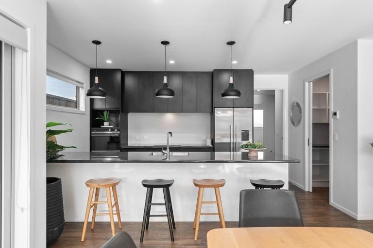 Photo of property in 3 Ward Street, Jacks Point, Queenstown, 9371