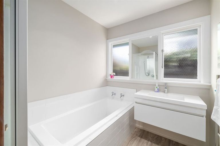 Photo of property in 40 Arlington Street, Burnside, Christchurch, 8053