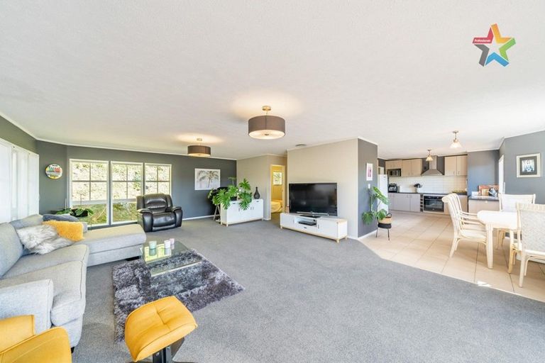 Photo of property in 263 Major Drive, Kelson, Lower Hutt, 5010