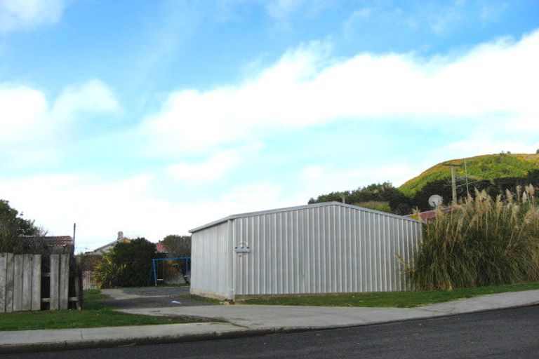 Photo of property in 50 Onslow Street, Bluff, 9814