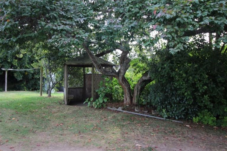 Photo of property in 5 Oxford Street, Tirau, 3410