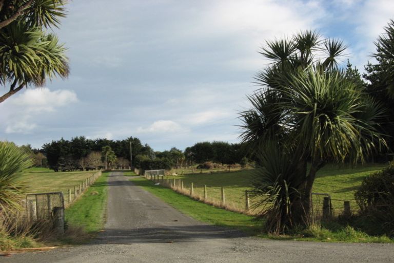 Photo of property in 59 Otatara Road, Otatara, Invercargill, 9879