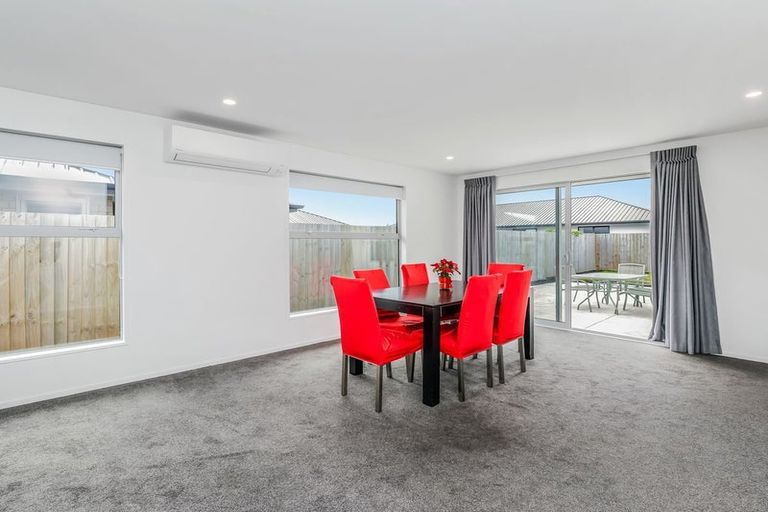 Photo of property in 17 Lewis Crescent, Rolleston, 7614