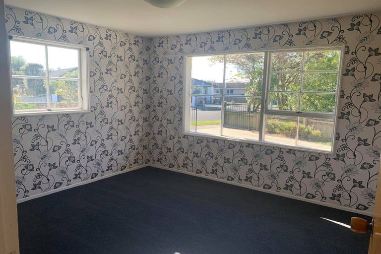 Photo of property in 75 Saint Heliers Crescent, Aranui, Christchurch, 8061