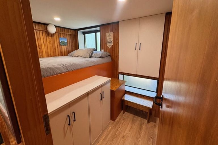 Photo of property in 27 Prospect Terrace, Johnsonville, Wellington, 6037