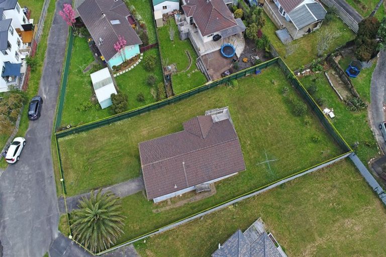 Photo of property in 54 Donovan Avenue, Massey, Auckland, 0614