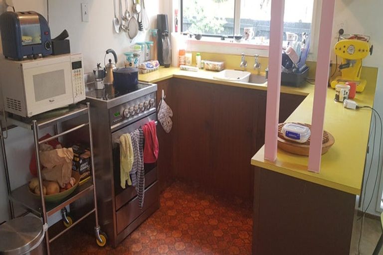 Photo of property in 1/29 Sumnervale Drive, Sumner, Christchurch, 8081