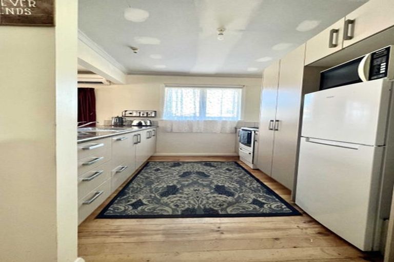 Photo of property in 11 Mcglashen Street, Motueka, 7120