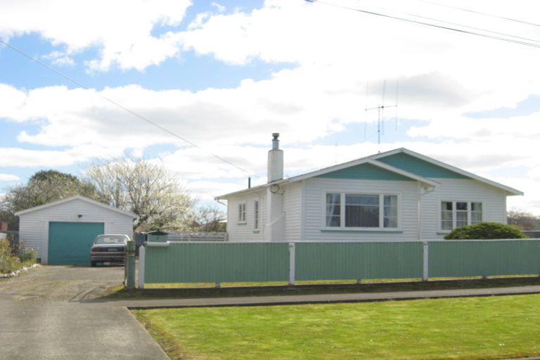 Photo of property in 2 French Street, Marton, 4710