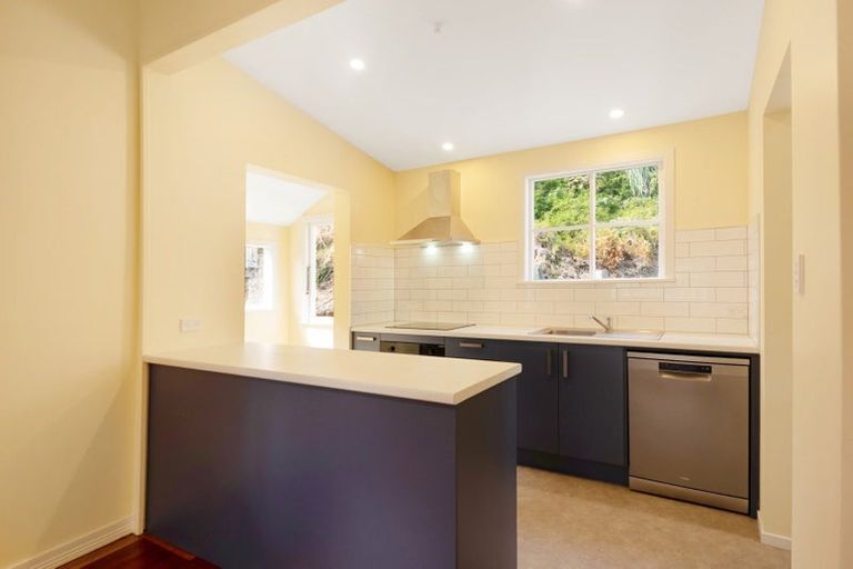 Photo of property in 73 Awatea Street, Ranui, Porirua, 5024