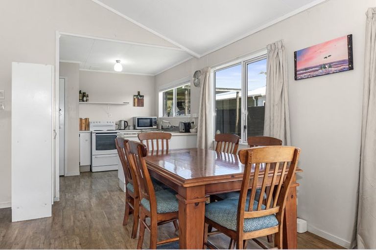 Photo of property in 1 Rerewai Place, Tikipunga, Whangarei, 0112