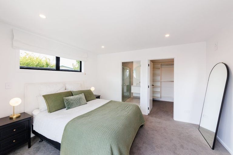 Photo of property in 4a Bristol Crescent, Roslyn, Palmerston North, 4414