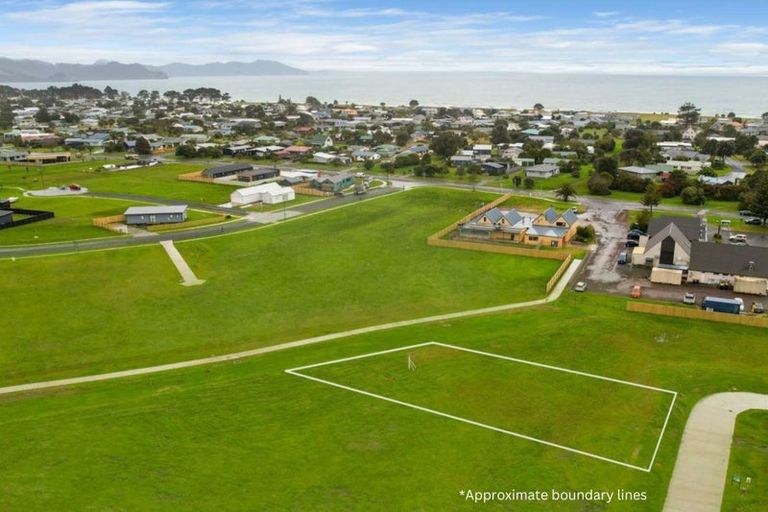 Photo of property in 101 Karearea Way, Matarangi, 3592