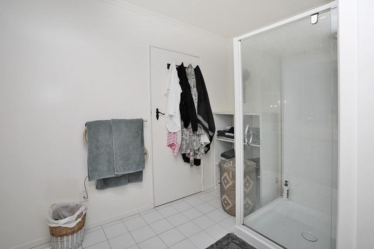 Photo of property in 3 Watt Road, Otatara, Invercargill, 9879