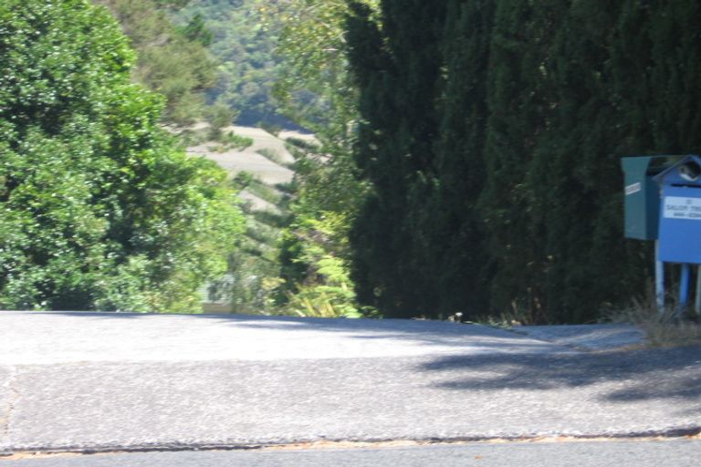 Photo of property in 1/9 Pemberton Avenue, Bayview, Auckland, 0629