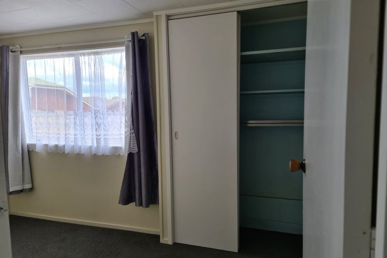 Photo of property in 15 Dalwood Grove, Highbury, Palmerston North, 4412