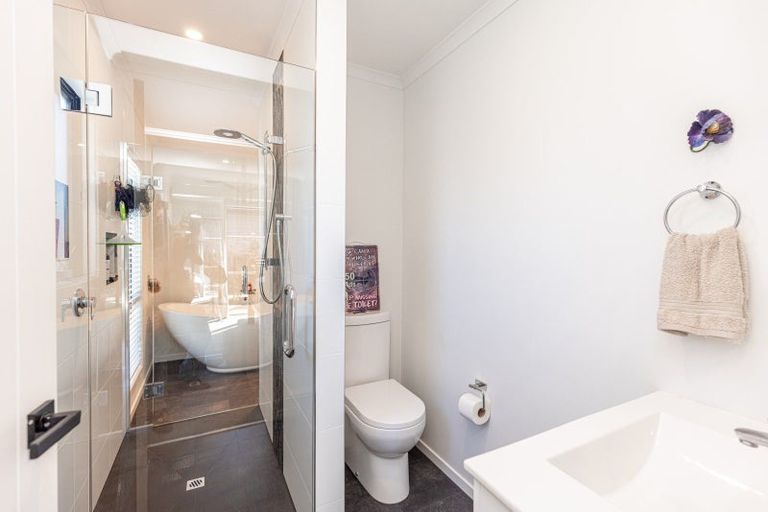 Photo of property in 19 Hartley Avenue, Carterton, 5713