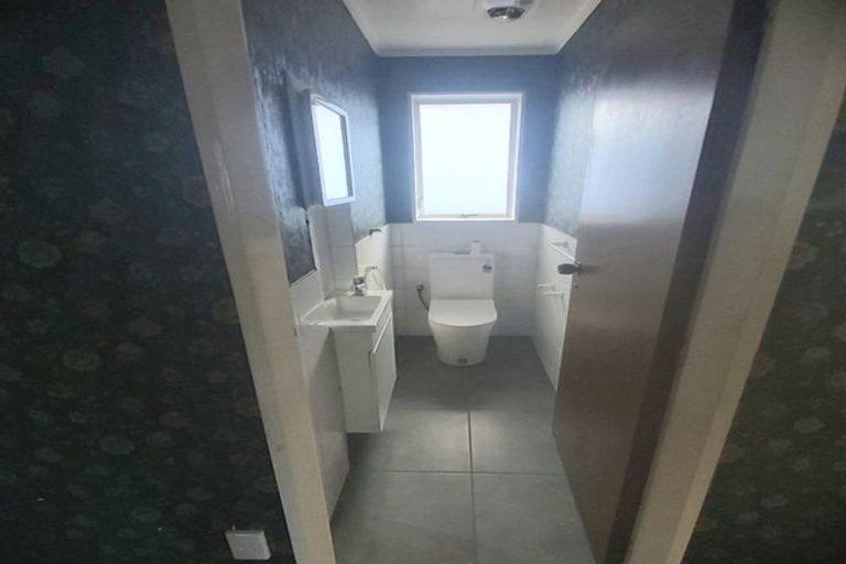 Photo of property in 96a Waiwhetu Road, Waterloo, Lower Hutt, 5011