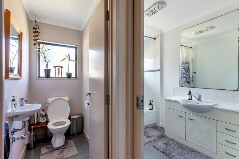 Photo of property in 7a Seafront Road, Castlecliff, Whanganui, 4501