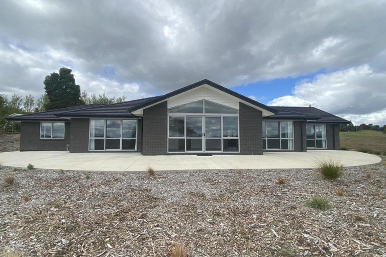 Photo of property in 274 Whitehills Road, Waitoki, Silverdale, 0994