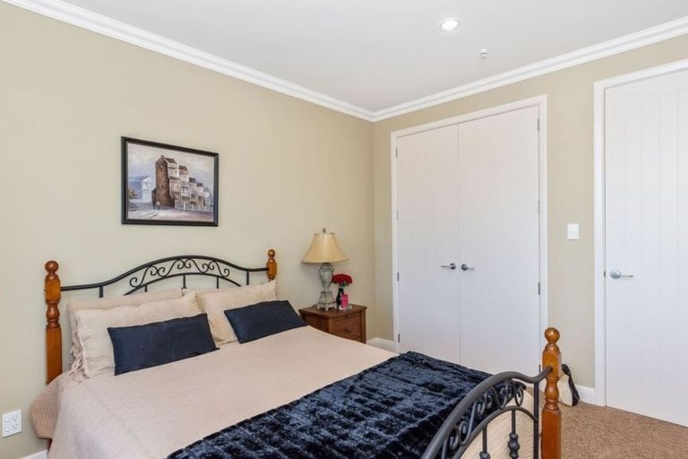 Photo of property in 166 Oriental Parade, Papamoa Beach, Papamoa, 3118