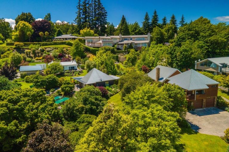 Photo of property in 36 Warren Street, Wanaka, 9305