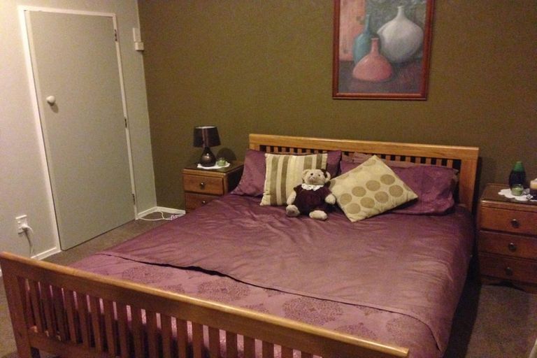 Photo of property in 11 Sheffield Place, Botany Downs, Auckland, 2010