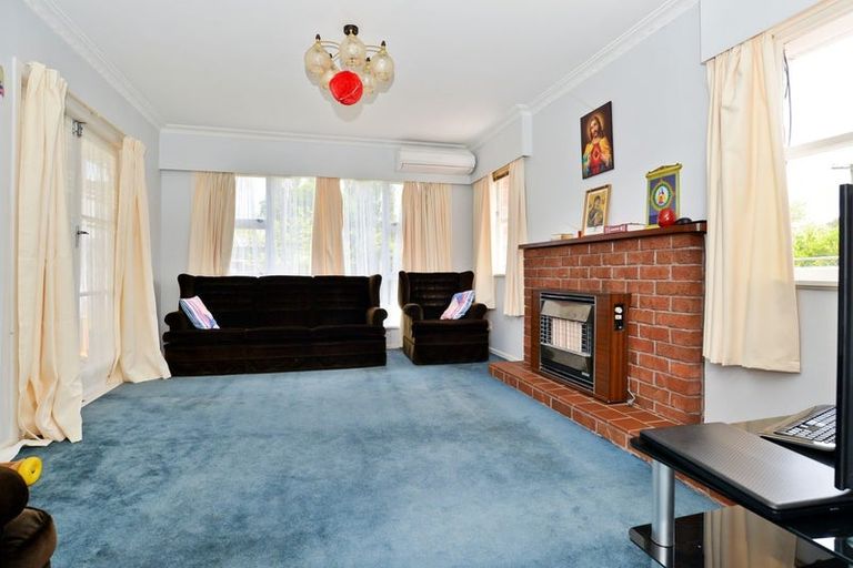 Photo of property in 28 Lewis Street, Glenview, Hamilton, 3206