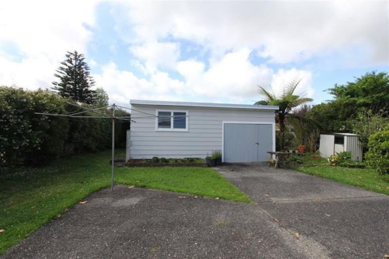 Photo of property in 3 Bowater Place, Manurewa, Auckland, 2102