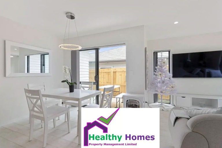 Photo of property in 10 Verdot Close, Kumeu, 0810