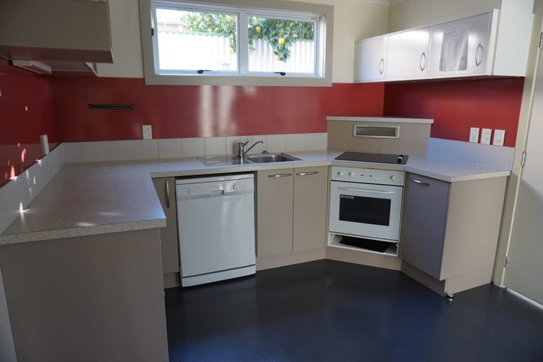 Photo of property in 18a Meeanee Quay, Westshore, Napier, 4110