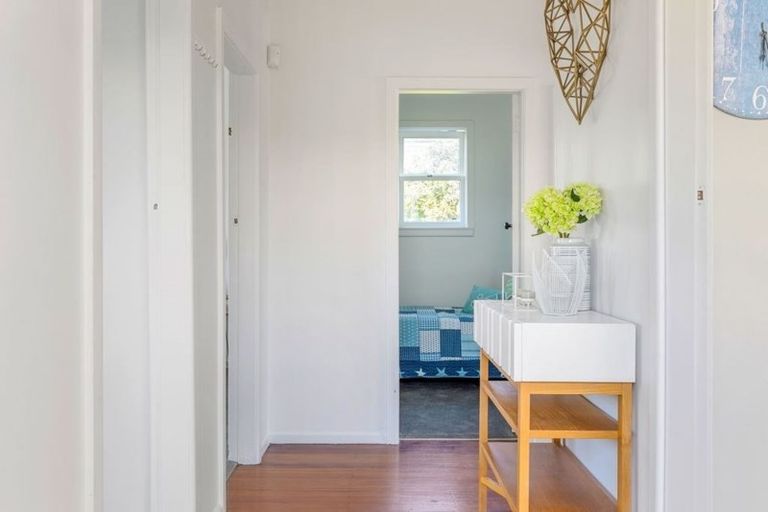 Photo of property in 1/42 Vine Street, Mangere East, Auckland, 2024