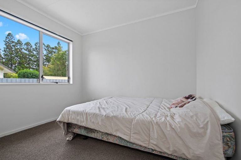 Photo of property in 33 Purcell Place, Melville, Hamilton, 3206