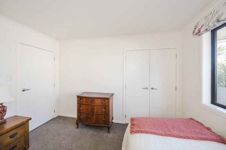 Photo of property in 6 Mersey Street, South Hill, Oamaru, 9400
