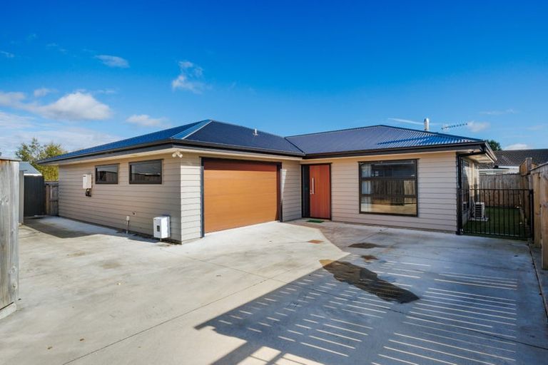 Photo of property in 9a Belvedere Crescent, Takaro, Palmerston North, 4412